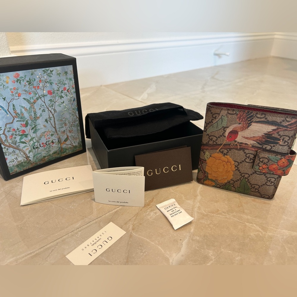 Gucci Tian Limited edition wallet